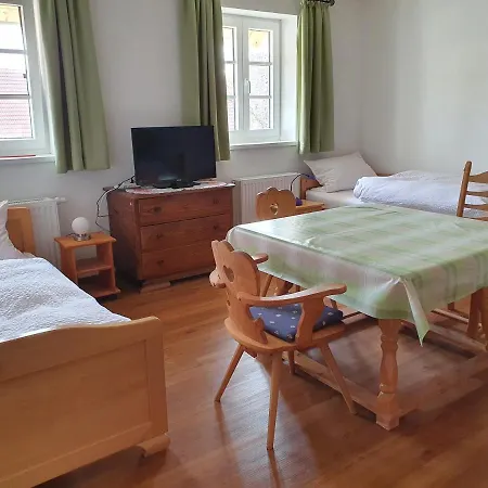Monteurwohnungen Schmack Apartment Hausen (Kelheim)